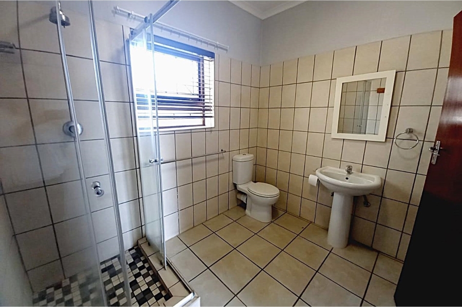 2 Bedroom Property for Sale in Albertinia Western Cape